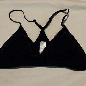 Ivivva size 12 bralette with Flowery lace trim